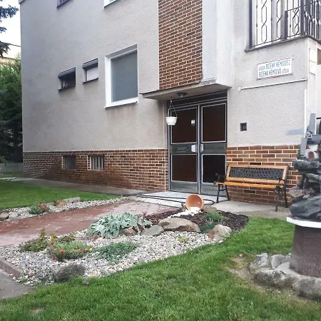 Elisa Lägenhetshotell Komárno